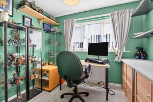 Photo 6- click for photo gallery